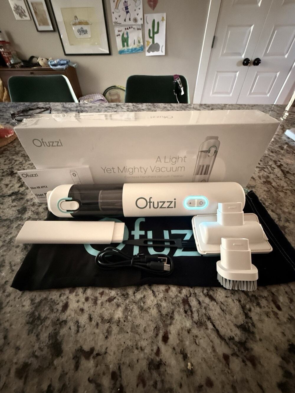 NEW Ofuzzi H8 Apex Cordless Vacuum – Car, Pet Hair & Home + Attachments